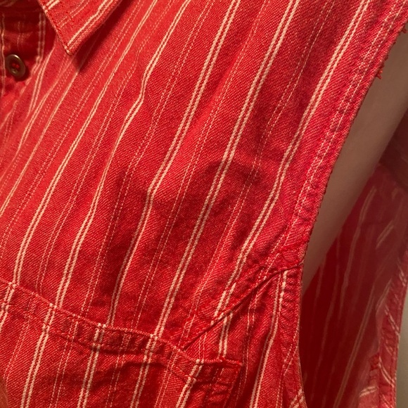 Liz Claiborne Elizabeth Vintage Striped Sleeveless Button Up Shirt - Picture 4 of 8